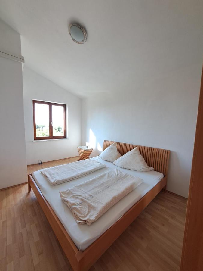 Apartments Pavlovic Ninski Stanovi Екстериор снимка