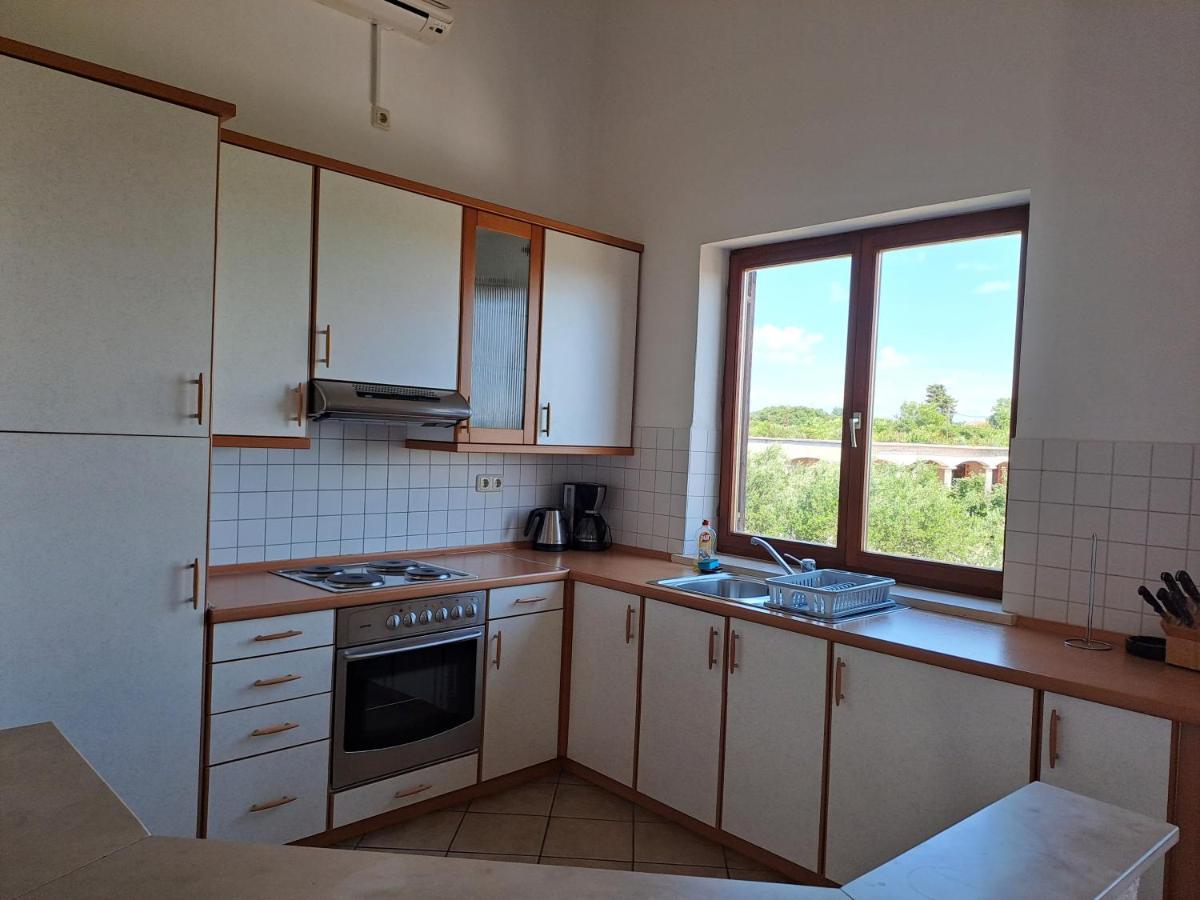 Apartments Pavlovic Ninski Stanovi Екстериор снимка